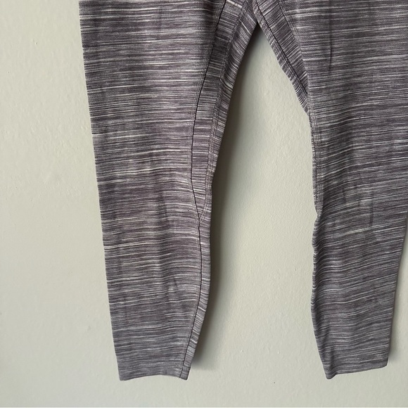 Lululemon Purple Space Dye Herringbone Align Crop 21" Athletic Leggings Size 6 - Picture 3 of 12